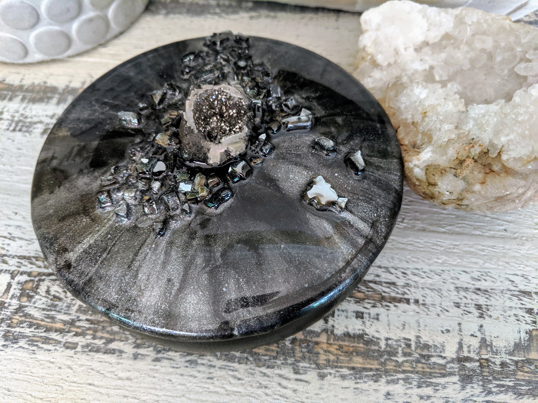 Black silver jewelry box with fire glass and geode 