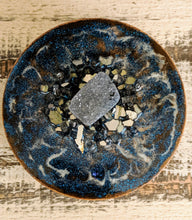 Wood and resin salt pepper container with resin top fire glass stone