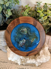 Coasters #51- Round Acacia Wood w/ holder - Epoxy set of 6